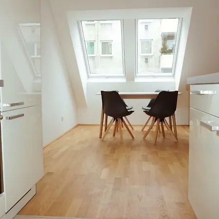 4 Beds And More Vienna Apartments - Contactless Check-In Exterior photo