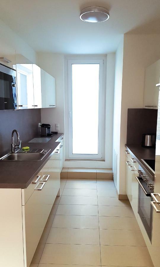 4 Beds And - Contactless Check-in Apartmán Vídeň